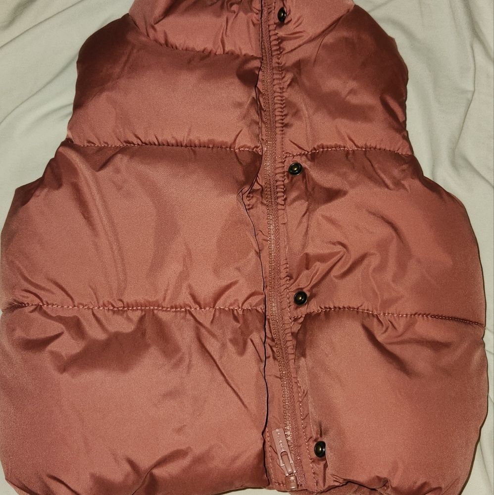 2 T old Navy puffer vest